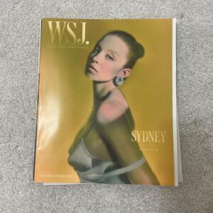 Unbranded Magazines